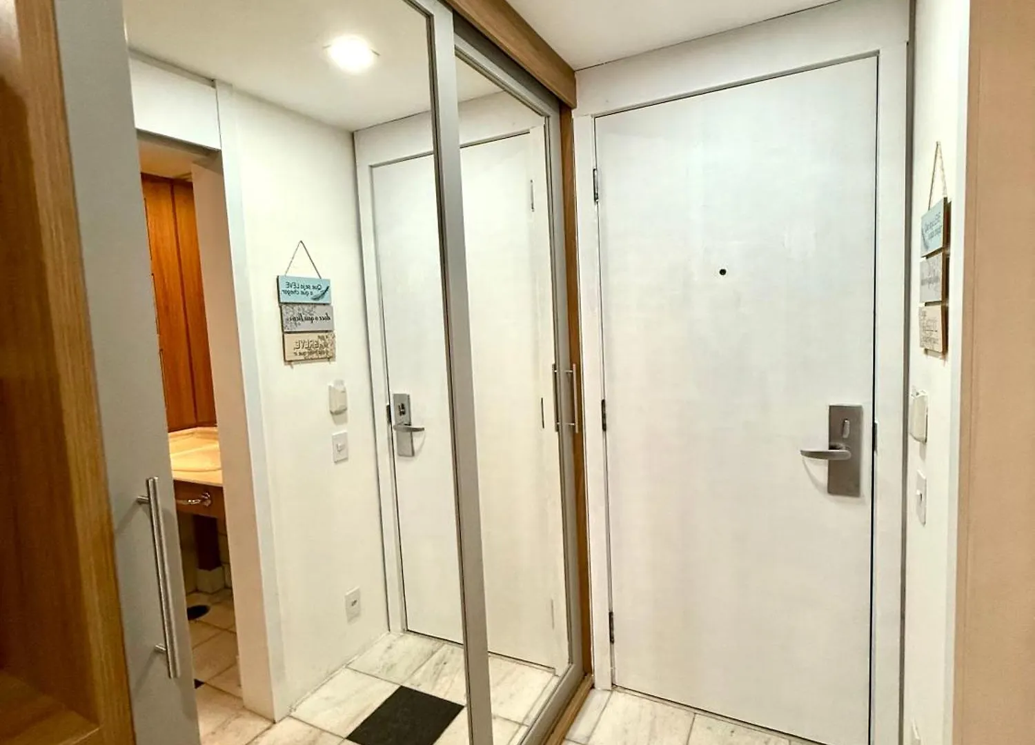 Lindo Studio Com Jacuzzi E Sacada A 50M Av Paulista サンパウロ